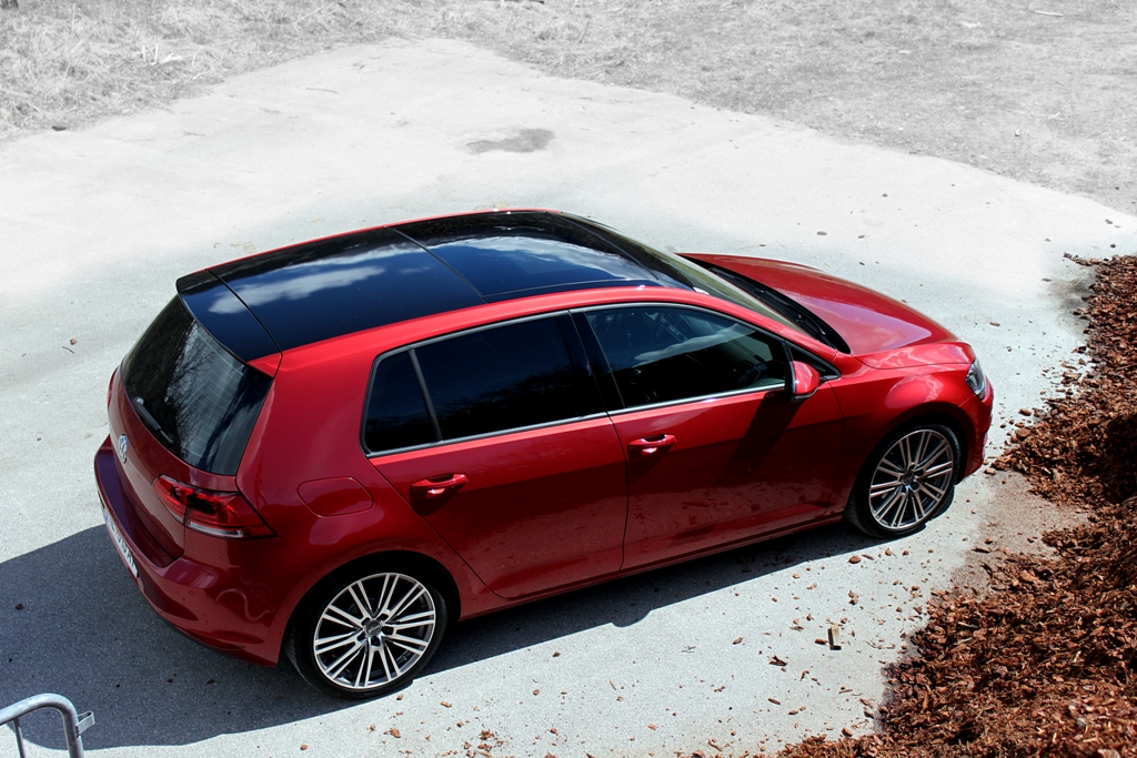 Red Vw Golf Mk7 With Black Roof Vw Golf Tuning